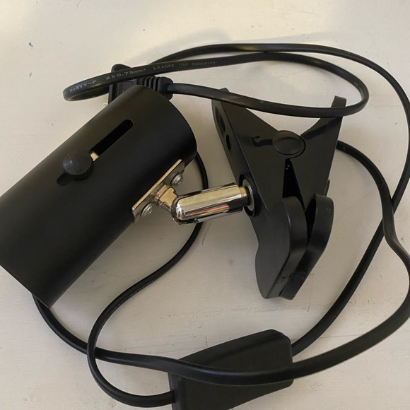 Exo terra clap lamp - Picture 4 of 8